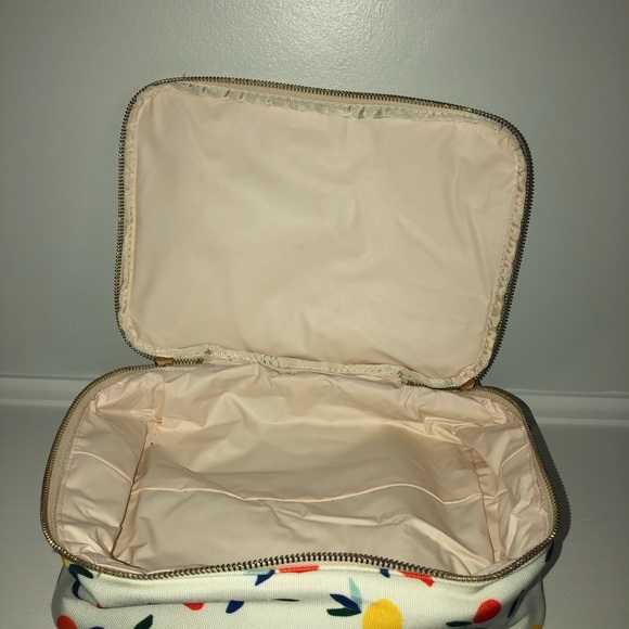 makeup bag or could be used as a lunch bag, new. - Picture 2 of 3